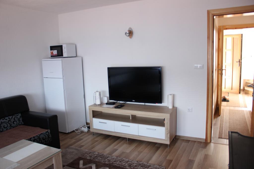 Apartments Zoni Влашич Екстер'єр фото