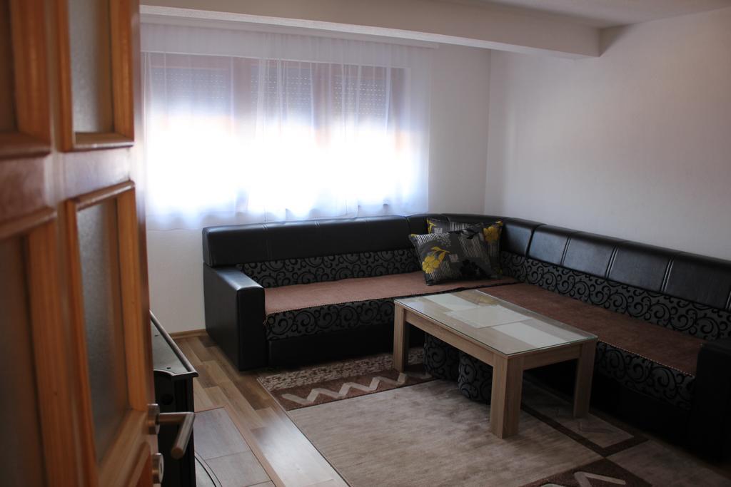 Apartments Zoni Влашич Екстер'єр фото
