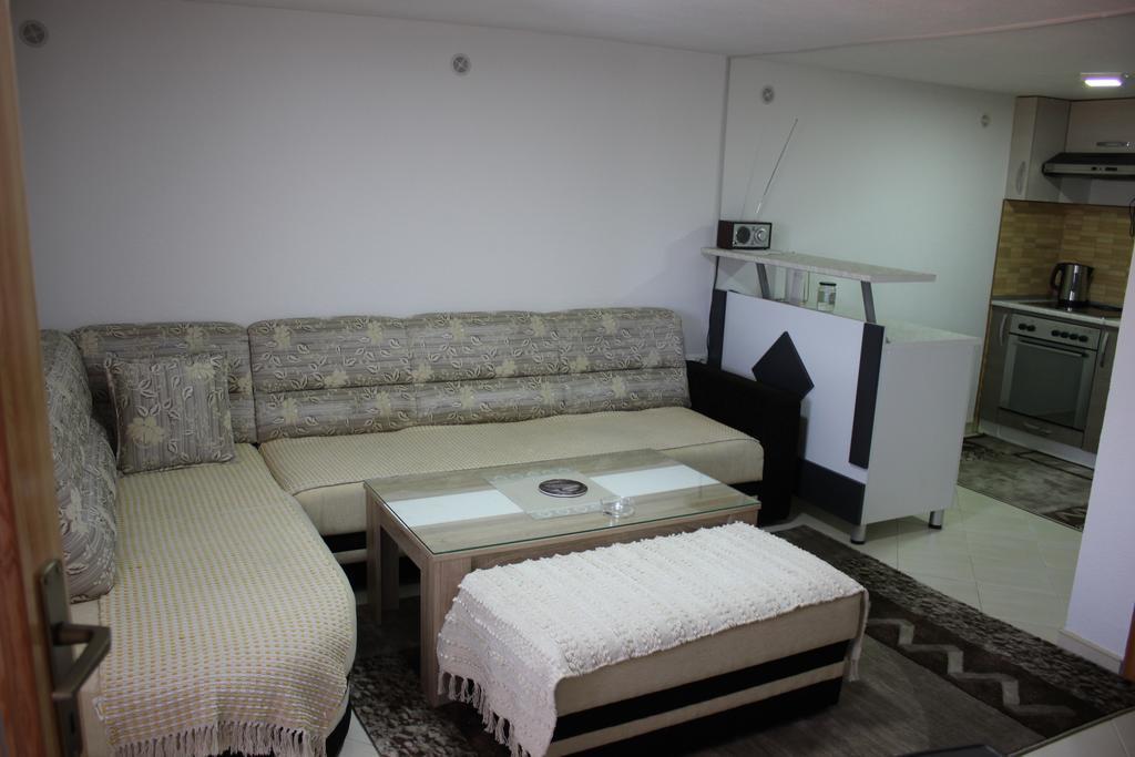 Apartments Zoni Влашич Екстер'єр фото