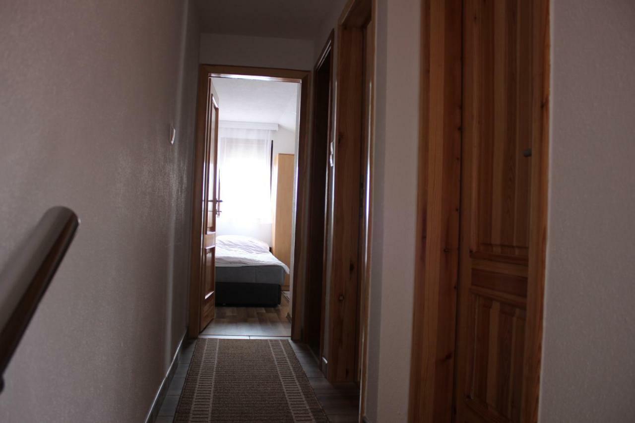 Apartments Zoni Влашич Екстер'єр фото